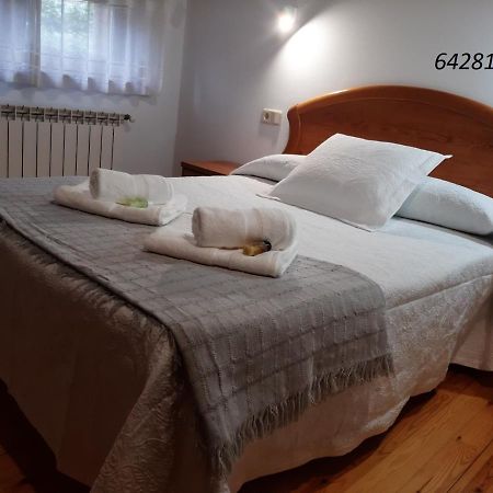 Appartamento El Puentin Del Sella Con Wifi Y Parking Gratuito Onís Esterno foto