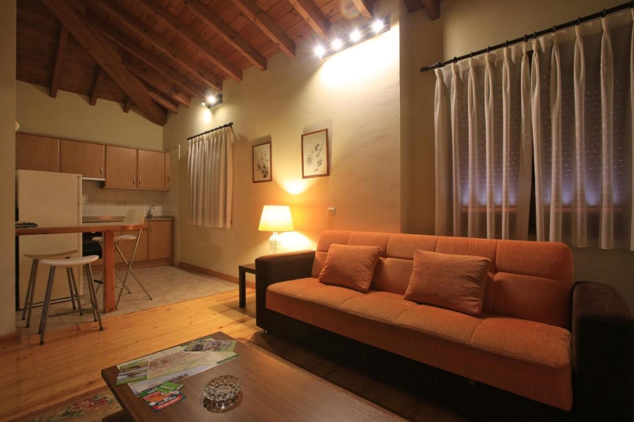 Appartamento El Puentin Del Sella Con Wifi Y Parking Gratuito Onís Esterno foto